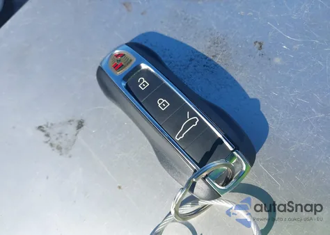 2025 Porsche Panamera 4 from USA, damaged, VIN WP0AA2YA4SL000126